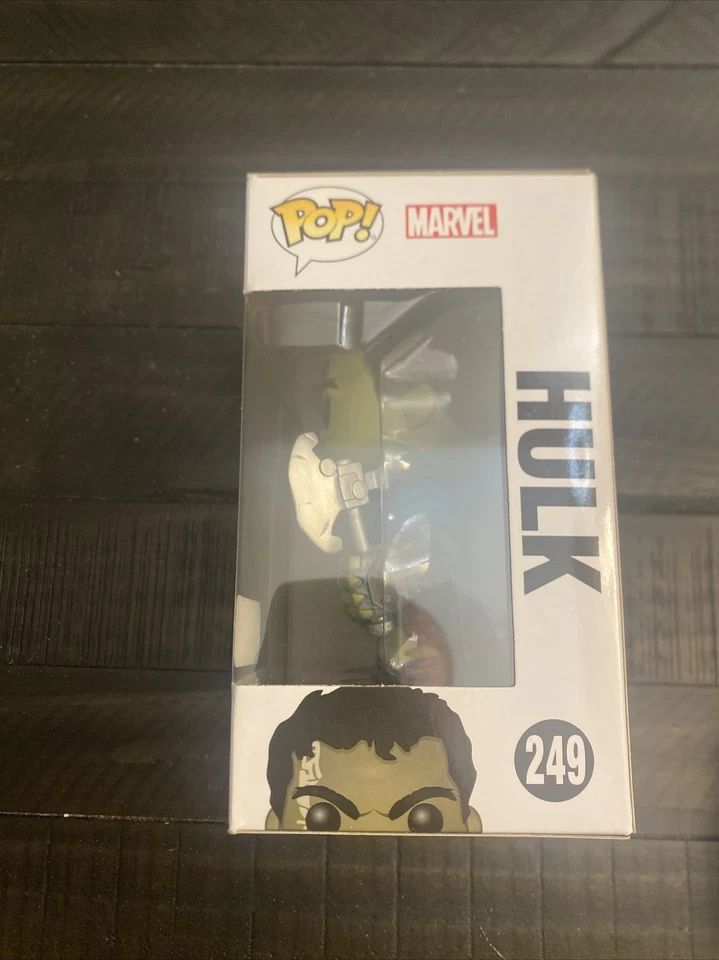 Funko POP! Figura de vinilo Marvel Thor: Ragnarok Hulk (Gladiador) #249 Foto 2 de 4