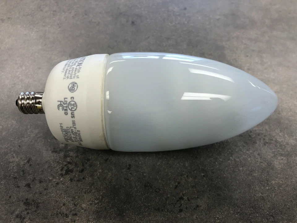 TCP 10714C 5100K 14W Compact Fluorescent Lamp Candelabra Base - Image 2 of 4