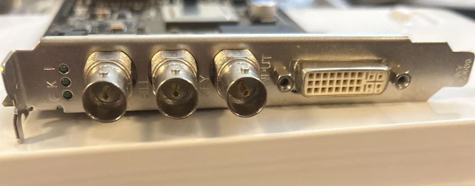 PNY NVIDIA VCQFXSDIOPT2 PB Quadro Graphics to SDI Option Adapter - Image 3 of 4