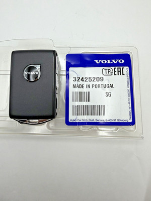 VOLVO キーレスエントリー 32425208 Genuine Volvo Keyless Transmitter Remote Smart Key Fob 32425209