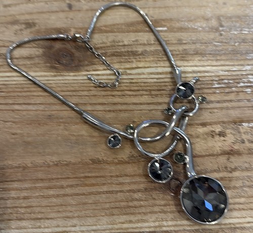 Silver Tone Rhinestone Crystal Large Pendant Statement Necklace - Picture 3 of 3