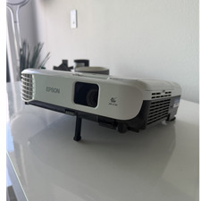 Epson VS250 3LCD Projector White with Remote