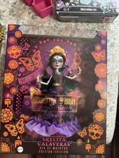 2023 Mattel HNF96 Monster High Howliday Día De Muertos Skelita Calaveras Doll