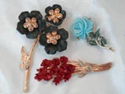 FLOWERS! Vintage 60's-90's Signed and Unsigned Flower Brooch Lot BLK9