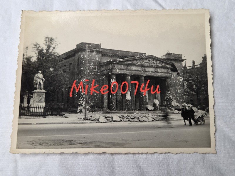 Berlin 1945 Type 1 Photo Of The War Battled Neue Wache