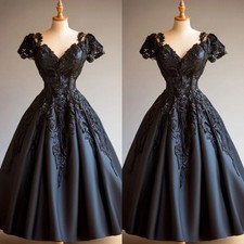 Gothic Wedding Dresses Short Sleeves Lace Appliques Black Satin Bridal Gowns