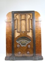VINTAGE 1930s ATWATER KENT GOTHIC DEPRESSION ERA ANTIQUE TOMBSTONE TUBE RADIO