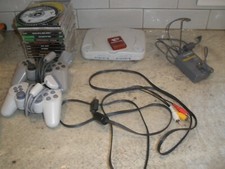 PLAYSTATION 1 CONSOLE BUNDLE GAME CONTROLLERS GAMES WORKS