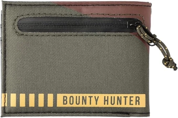 Bioworld Star Wars Boba Fett Nylon Bifold with Zipper and Rubber Patch - Image 4 of 4