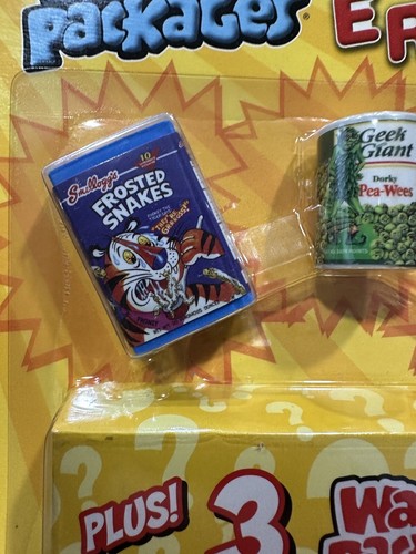 2011 Topps Wacky Packages Erasers Brand New Case Fresh - Picture 4 of 16