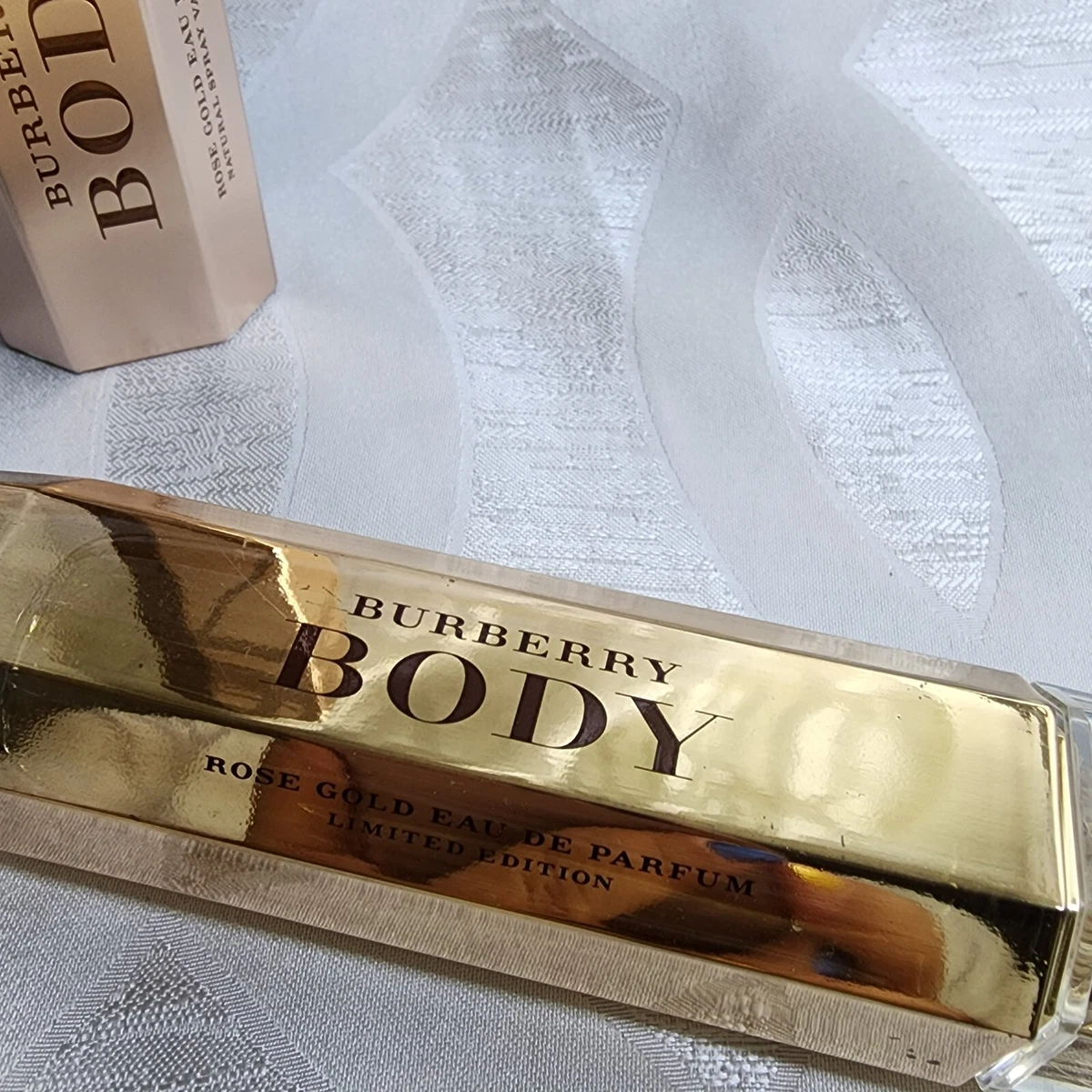 Burberry parfum rose clearance gold