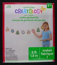 Creatology Christmas Cookie Garland Kit age 4+ NIB