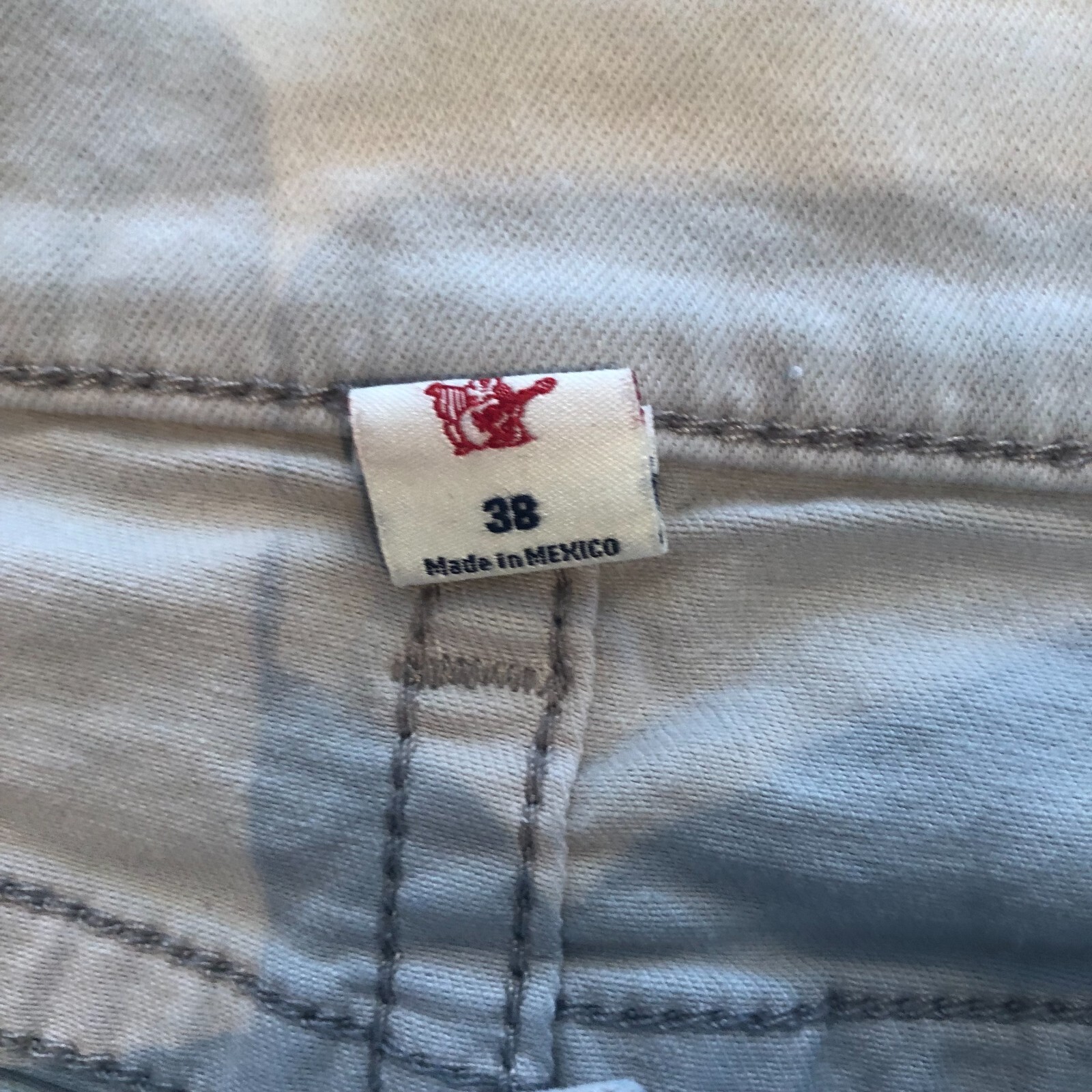 White Levi Style Jean Shorts Size 38