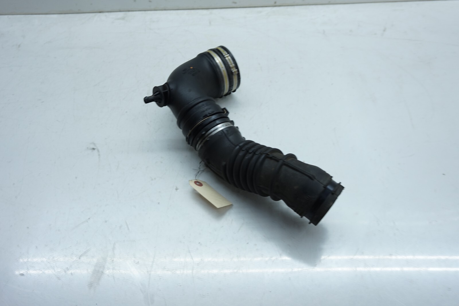 2014-2019 Maserati Ghibli OEM Left Front Air Intake Duct Pipe 670001591