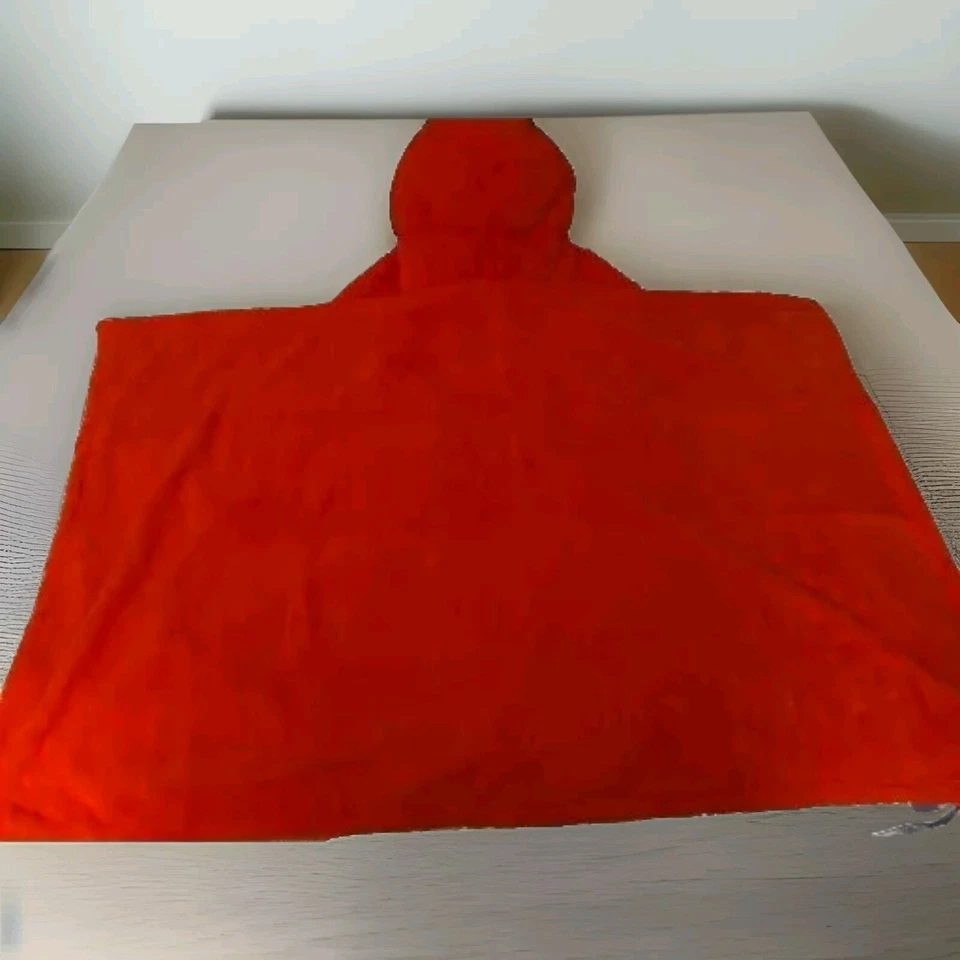 Spider-Man Hooded Blanket - Image 2 of 4