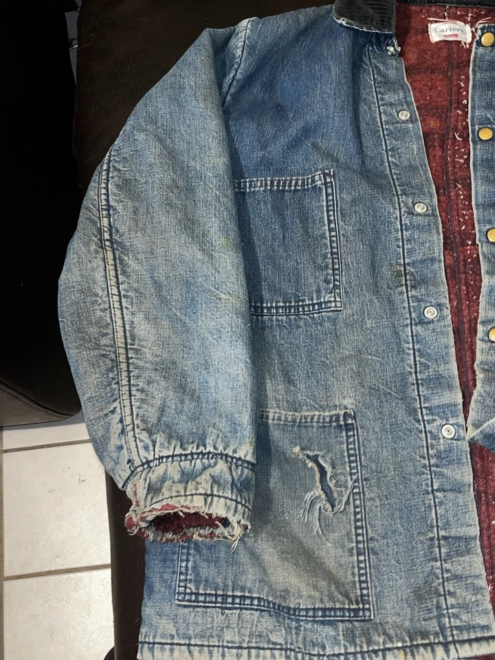 Abrigo de mezclilla con ribete Carters años 60 desgastado para tareas Foto 2 de 4