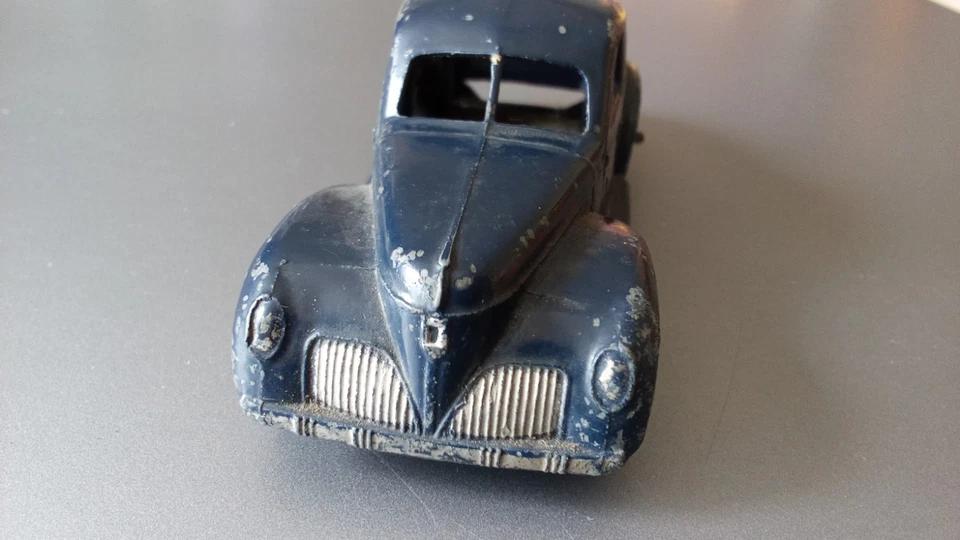 DINKY TOYS (GB): STUDEBAKER State Commander coupé 1939 - 39F - RARE. - Photo 2/4