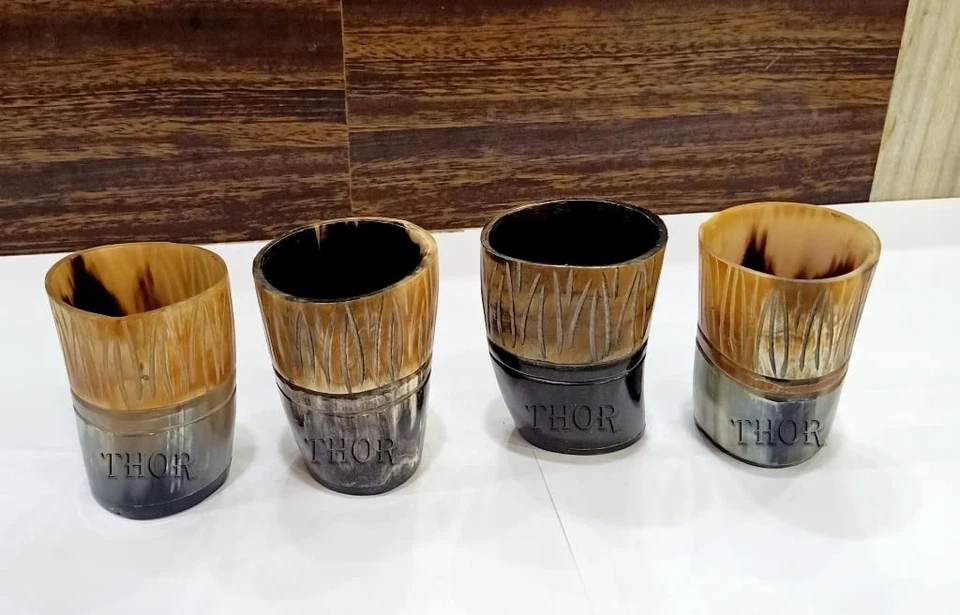 Taza de cuerno de beber vikingo artesanal medieval vasos de cerveza auténtico hidromiel hor... Foto 3 de 4