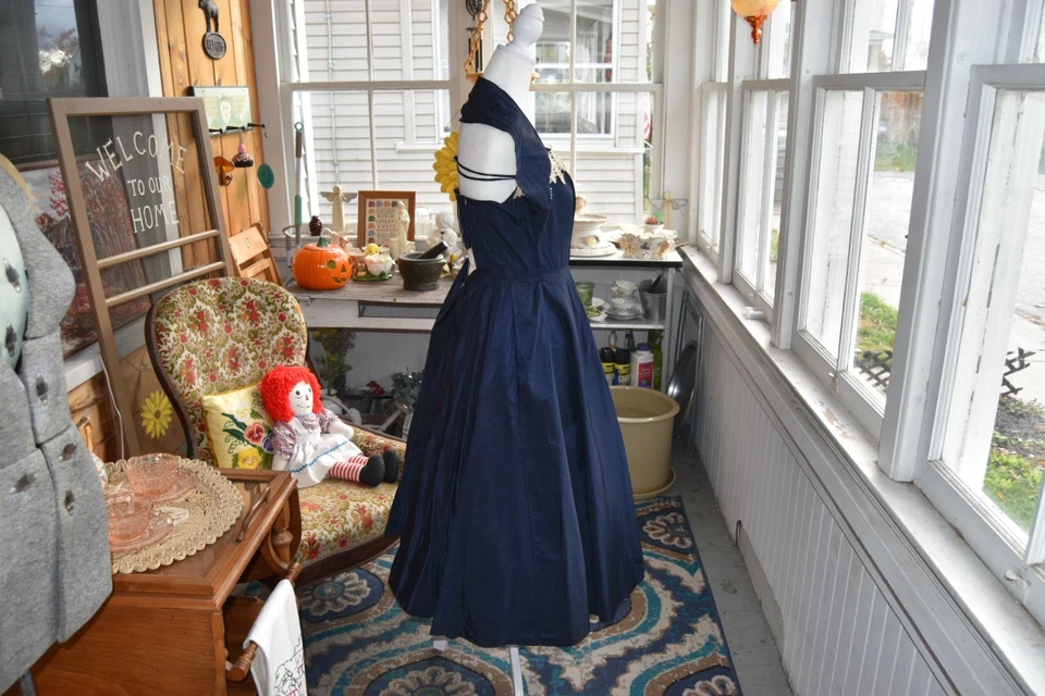 Vestido de cóctel de tafetán azul de colección de los años 50 falda circular escote de encaje talla XS Foto 2 de 4