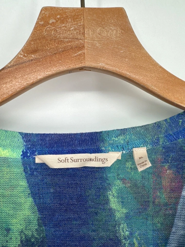 Suéter Soft Surroundings Mujer Cuello en V Manga Larga Estampado Abstracto Talla XL Foto 2 de 4