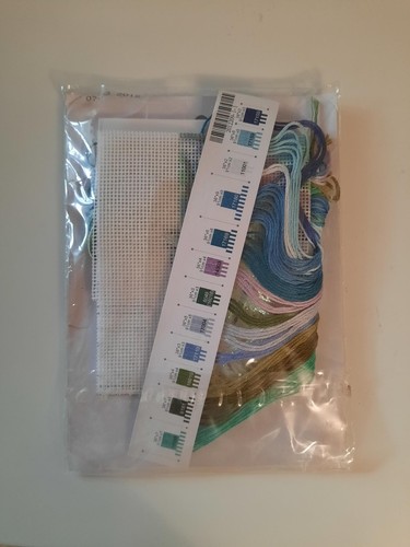 Dragon Fly Cross Stitch by Dimensions, 5" x 5", NEW - Picture 2 of 2