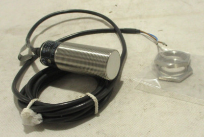 NEW IFM EFECTOR II0250 INDUCTIVE SENSOR