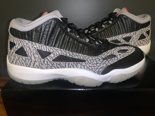 Nike Air Jordan Retro 11 Low IE “Black 