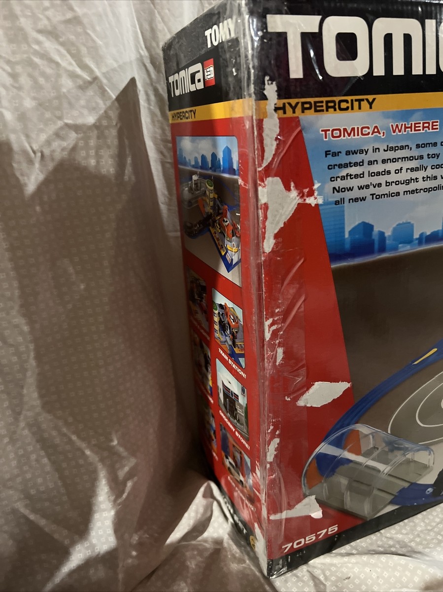TOMICA HYPERCITY MEGA STATION SET # 70575 play set. Tested And