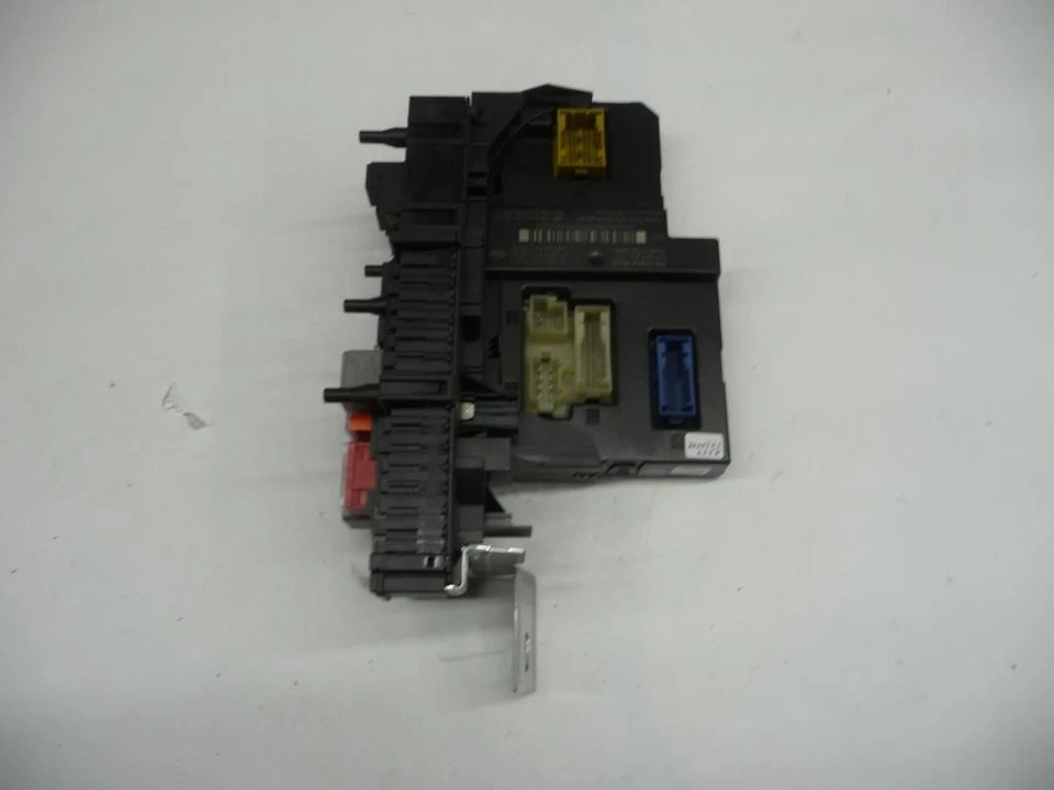 2010-2012 Mercedes Benz X204 GLK350 Central Control Unit ECU A2045452069 OEM A1 - Image 2 of 4