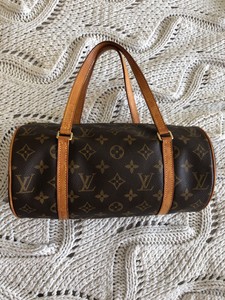 louis vuitton small barrel bag