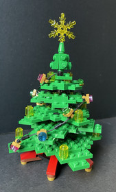 LEGO Creator Expert Winter  Toy Shop #10249 (Retired) COMPLETE