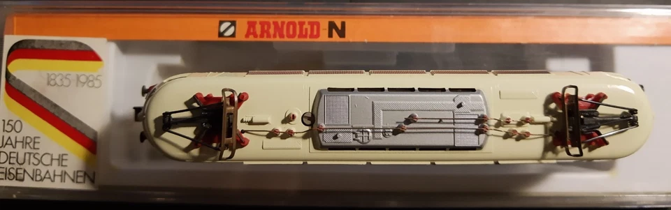 Arnold 2352 Schnellfahr-E-Lok BR 103 150-9 (ex. E03 ) der DB rot/beige, OVP;  N - Bild 3 von 4