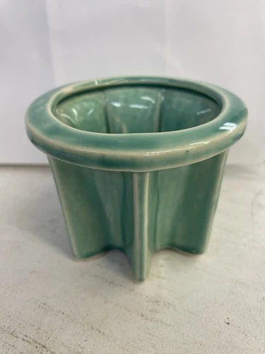 RARE “Near Mint” 1940’s Mccoy Pottery Aqua Green Teal Planter Fin’s Star Bottom