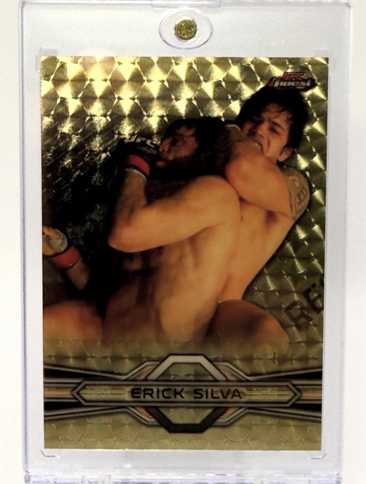 Erick Silva 2013 Topps Finest UFC Superfractor 1/1 view 1