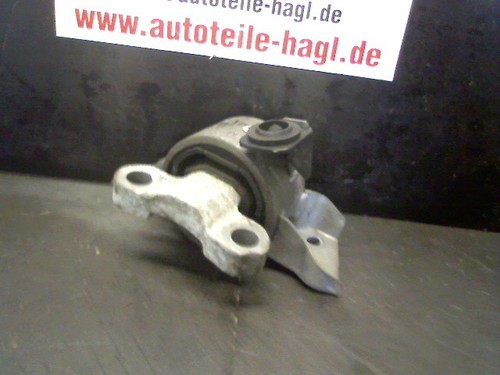 Motorträger M Gummilager   Seitlich R Opel Corsa 1.2 16V D 59 KW 80 PS Limousine