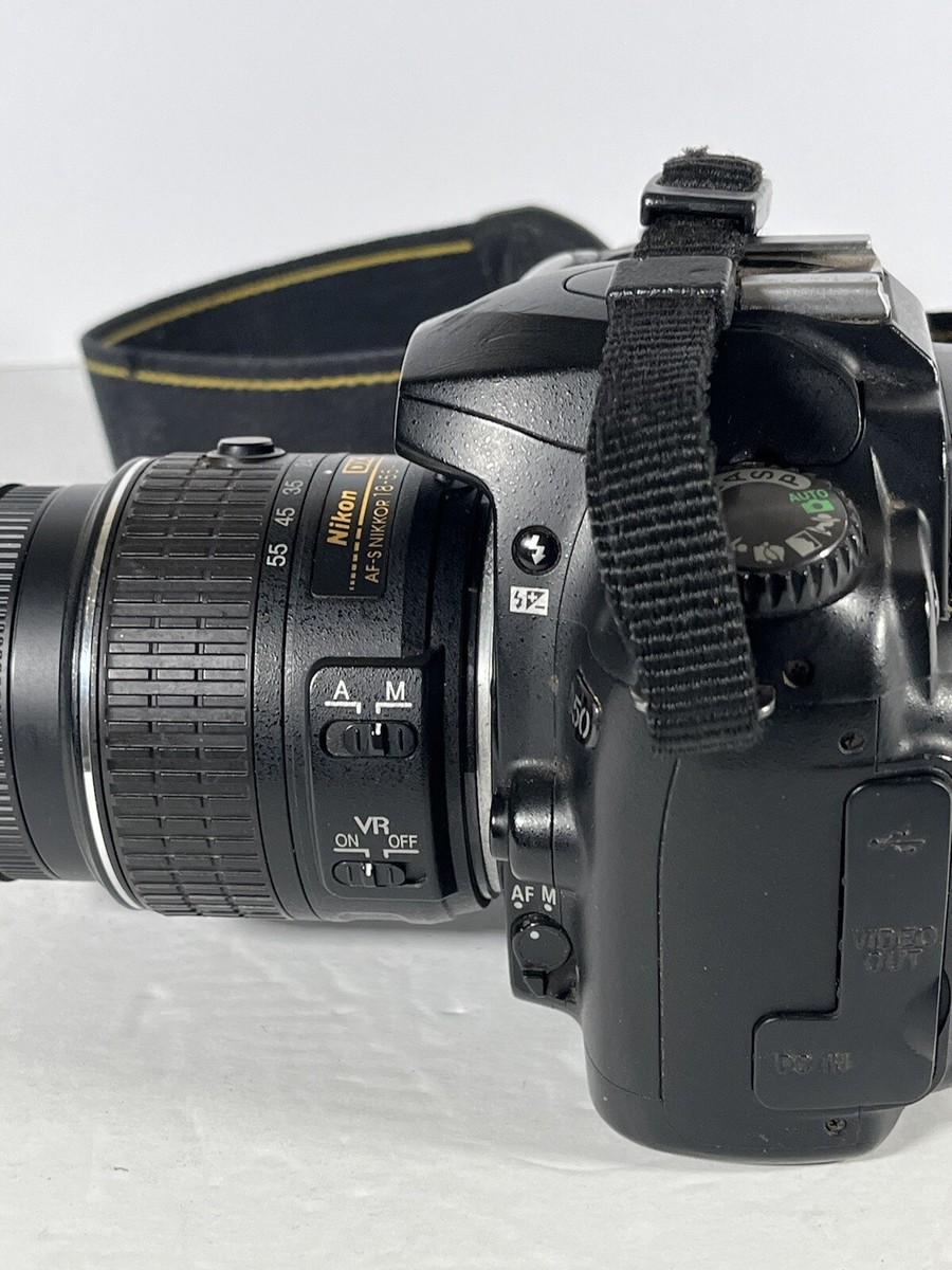 Nikon D50 Digital SLR Camera - Black AF-S 18-55 mm 1: 3.5 -5.6GII