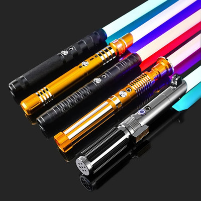 Wiederaufladbares Metall RGB Lichtschwert Duell Säbel 16 Farben Soundeffekte