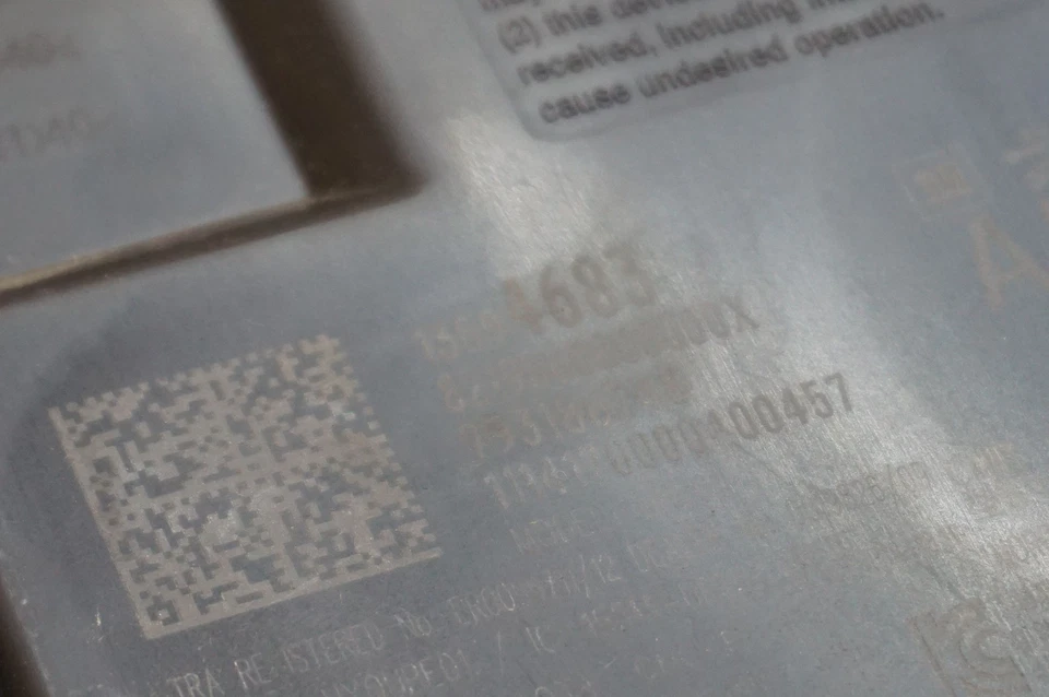 Módulo de bloqueo de entrada sin llave antirrobo OEM 13594683 Cadillac Escalade ESV 2015 Foto 4 de 4