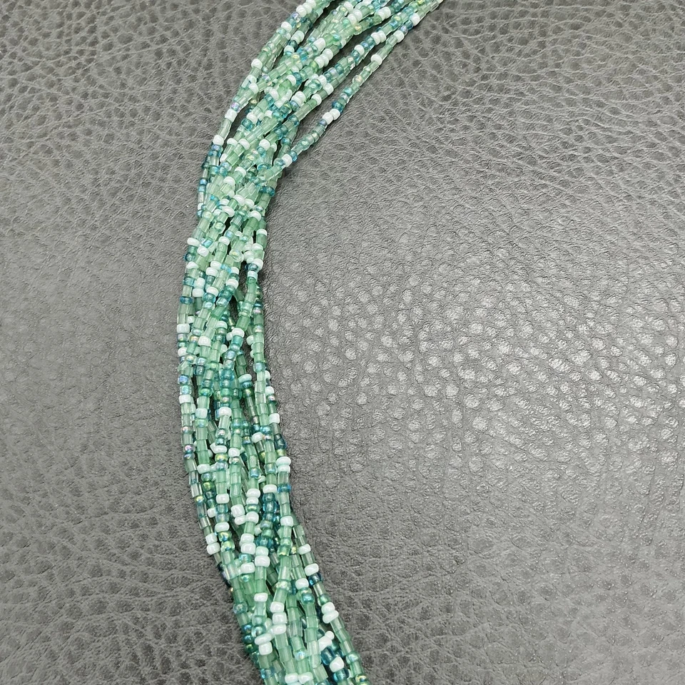 Collar Coldwater Creek Multistrand Cuentas Semilla Vidrio Verde En Capas Tono Plata Foto 3 de 4