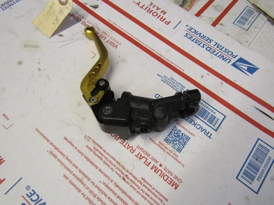 06 THRU 16 Yamaha YZFR6 R6 maestro de freno delantero OEM Foto 2 de 4