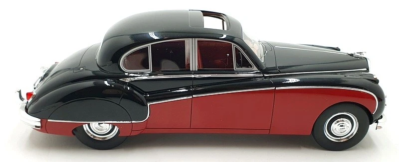 Best Of Show 1/18 Scale BOS408 - Jaguar MK VIII - Black/Dark Red - Image 4 of 4