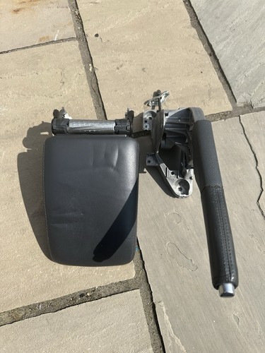 Vw Golf Mk5 & Mk6 GTI Leather Armrest & Handbrake - Picture 2 of 9