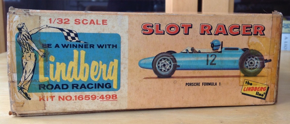 Lindberg 1:32 Porsche Formula 1 Vintage Model Car Kit 1659-498