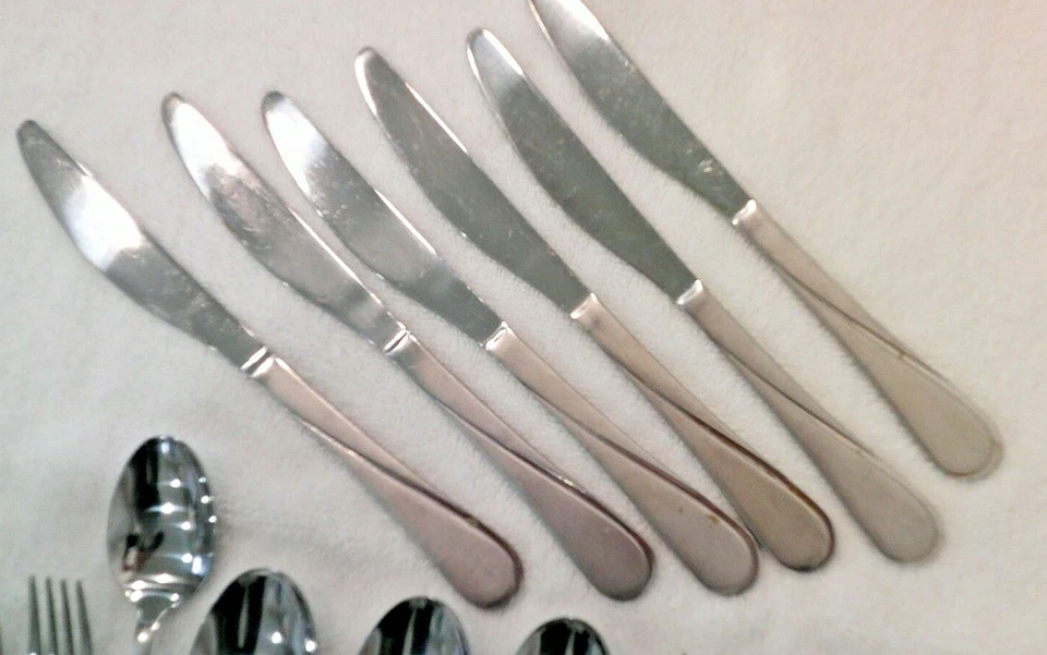 Juego de cubiertos de arena remolino Cambridge Silversmiths 326J2H9BH26 - plateado (18 piezas) Foto 2 de 4