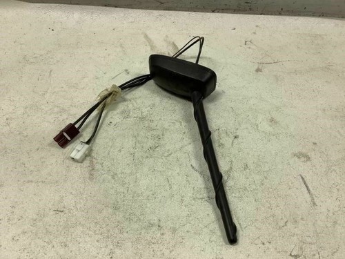 2013 CHEVROLET CAPTIVA RADIO ANTENNA MAST OEM+ - Picture 6 of 12