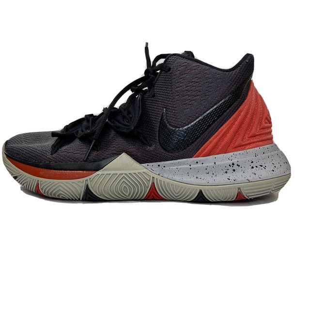 black and red kyrie 5