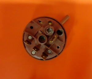 Waschmaschine BEKO WM613W Druckschalter