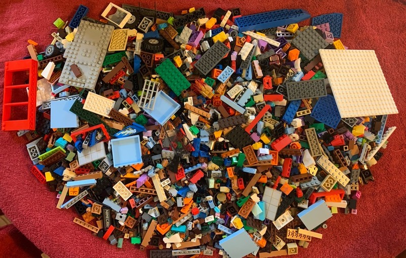 Lot Of Misc. Lego Blocks Bricks Specialty Pieces (Approx 5.6 Pounds) Nice Mix 