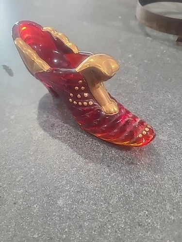 SIGNED RANDY FENTON RUBY RED GOLD TRIM GLASS SHOE HANDPAINTED BY HICKMAN