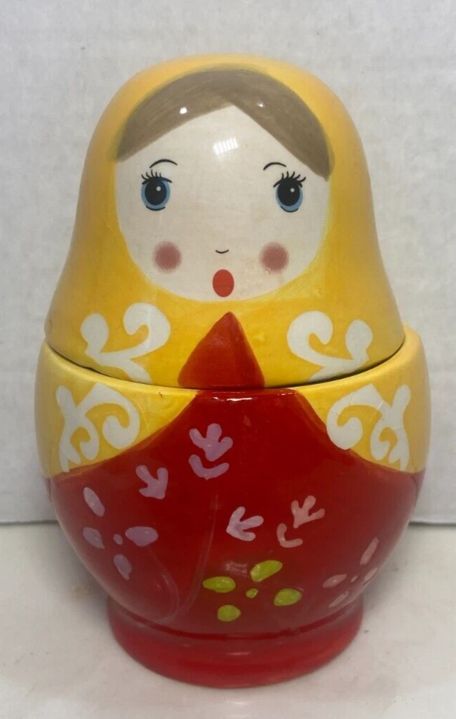 Matroyshka Russian Nesting Dolls Measuring Set 6 Pieces by World Market